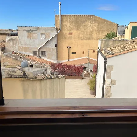Guest house La Mansarda Sotto Le Stelle Noto