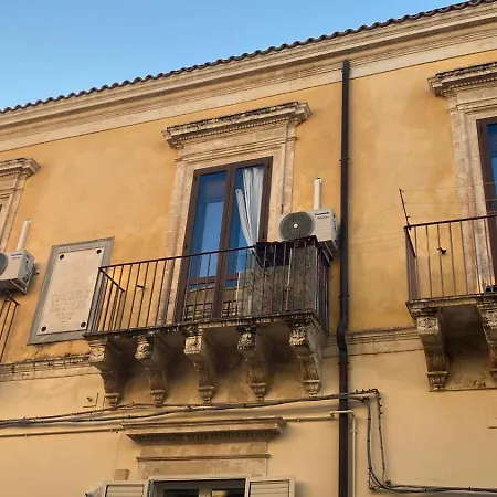 Guest house La Mansarda Sotto Le Stelle Noto